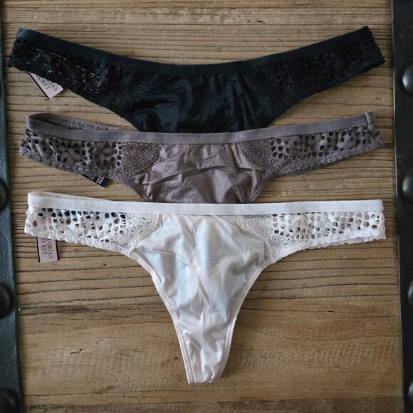 Victoria's Secret Very Sexy Smooth Satin and Keyhole Lace Thong Bundle sz S New - Picture 1 of 5